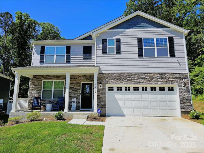 3816 Rosewood Drive, Mount Holly, NC 28120.  MLS# CAR4268609, YatesRealty ID 26368. 
