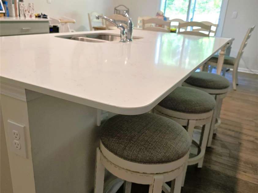 3816 Rosewood Drive, Mount Holly, NC 28120.  MLS# CAR4268609, YatesRealty ID 26368. 