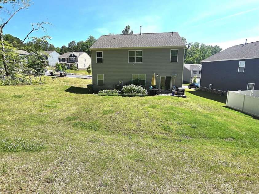 3816 Rosewood Drive, Mount Holly, NC 28120.  MLS# CAR4268609, YatesRealty ID 26368. 