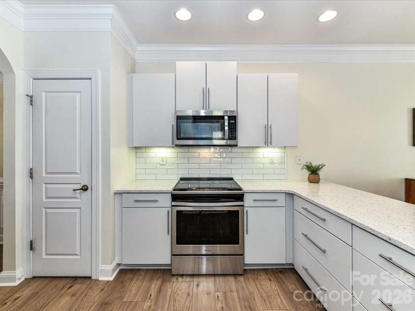 7002 Ladys Secret Drive, Indian Trail, NC 28079.  MLS# CAR4385034, YatesRealty ID 26369. 