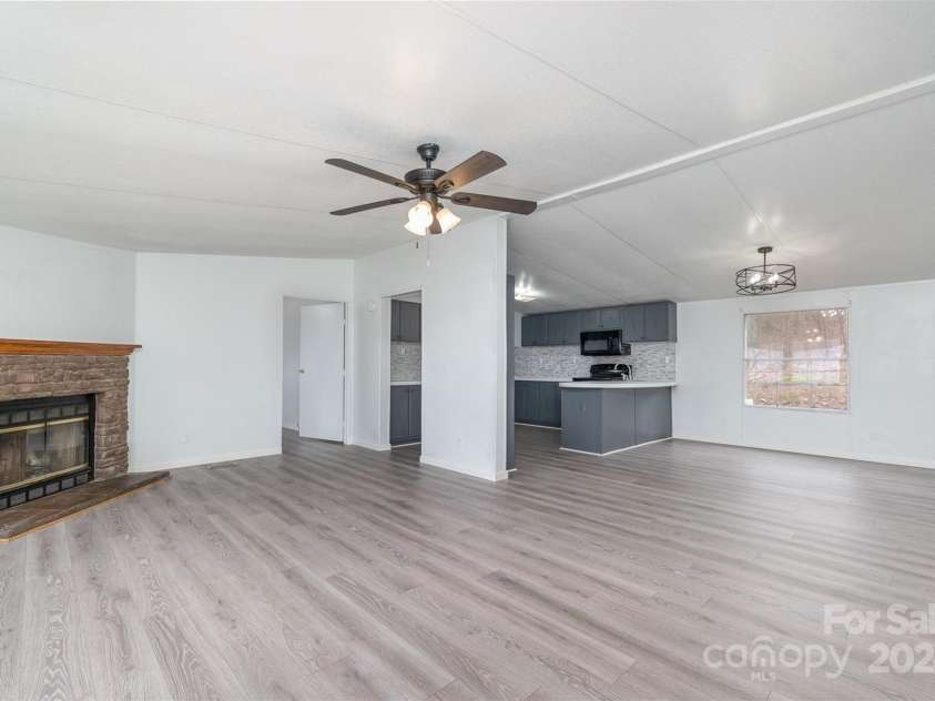 326 Chestnut Ridge Road, Kings Mountain, NC 28086.  MLS# CAR4207757, YatesRealty ID 2637. 