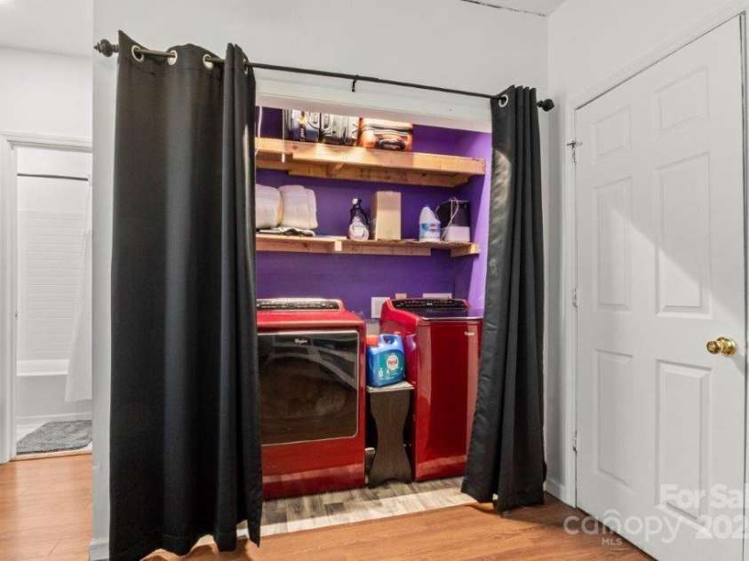 112 Fulton Drive, Kings Mountain, NC 28086.  MLS# CAR4279317, YatesRealty ID 26370. 