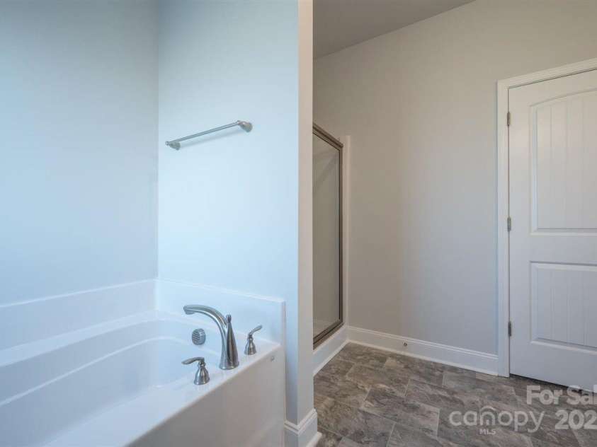 119 Honey Lotus Lane, Statesville, NC 28625.  MLS# CAR4267612, YatesRealty ID 26375. Representation
