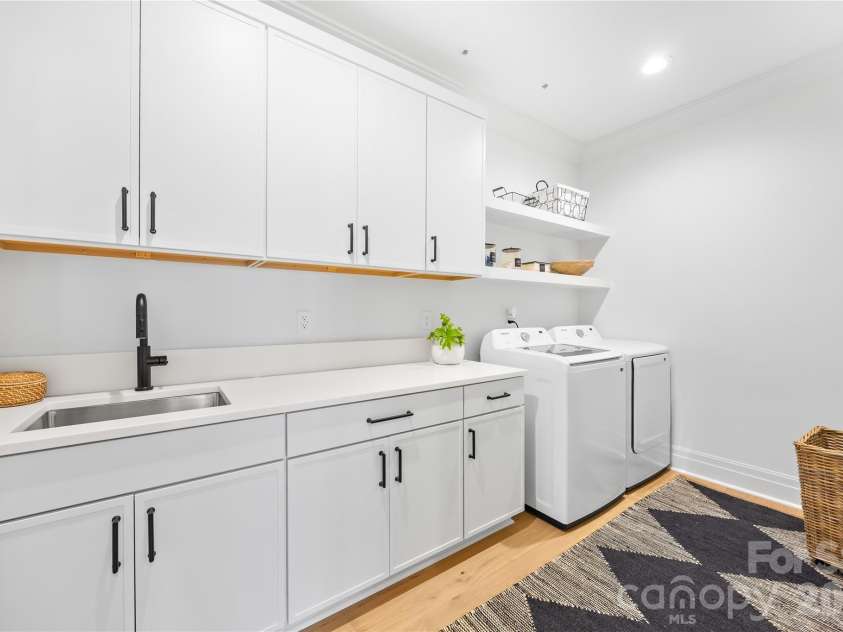 3856 Moultrie Street, Charlotte, NC 28209.  MLS# CAR4383818, YatesRealty ID 26375. 
