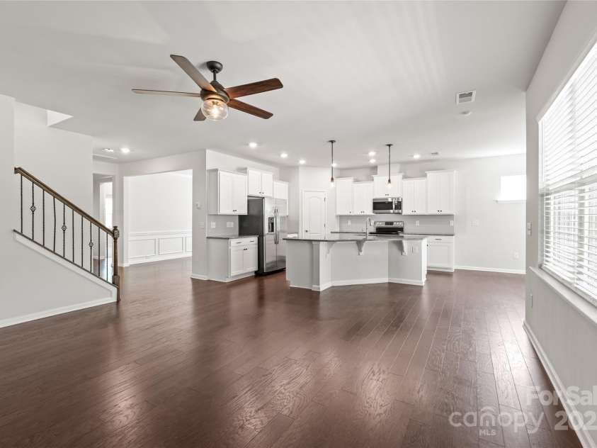 11510 Wrigley Mansion Drive, Charlotte, NC 28273.  MLS# CAR4278050, YatesRealty ID 26376. 