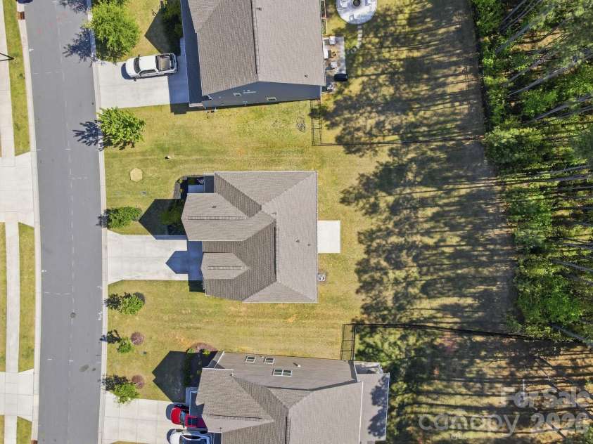 129 Slip Shot Lane, Troutman, NC 28166.  MLS# CAR4380817, YatesRealty ID 26376. 