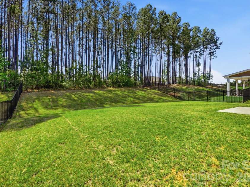 129 Slip Shot Lane, Troutman, NC 28166.  MLS# CAR4380817, YatesRealty ID 26376. 