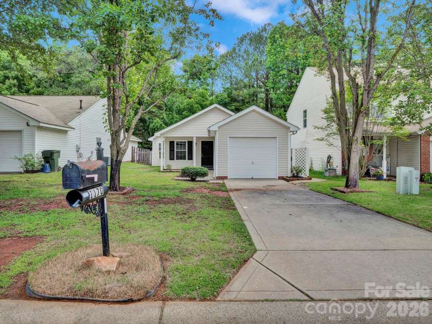 1170 Willet Drive, Rock Hill, SC 29732.  MLS# CAR4386550, YatesRealty ID 26377. 