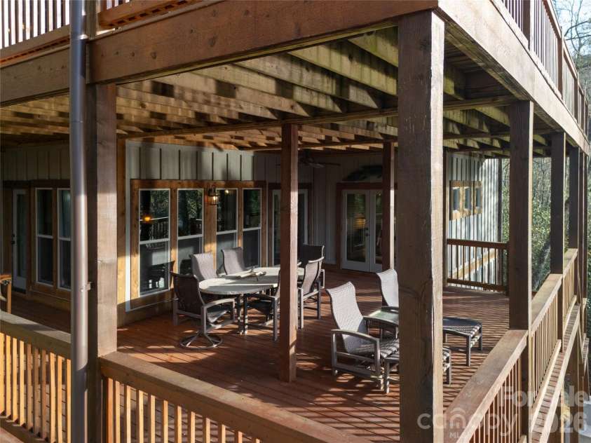 98 Eagle Watch Drive, Tuckasegee, NC 28783.  MLS# CAR4383466, YatesRealty ID 26378. 