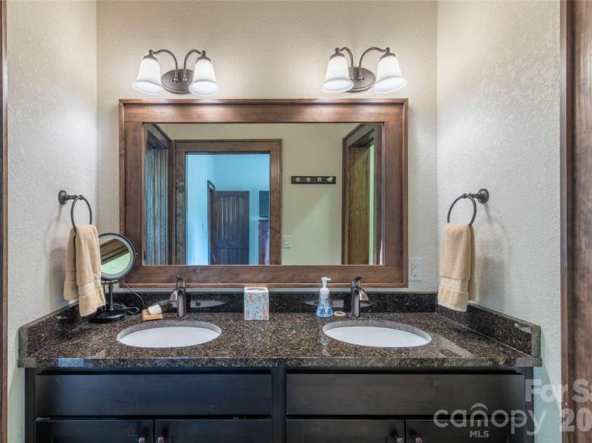 98 Eagle Watch Drive, Tuckasegee, NC 28783.  MLS# CAR4383466, YatesRealty ID 26378. 