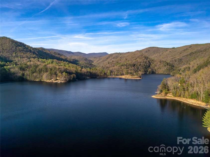 98 Eagle Watch Drive, Tuckasegee, NC 28783.  MLS# CAR4383466, YatesRealty ID 26378. 