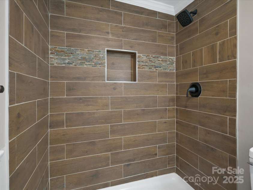 811 Austin Street, Albemarle, NC 28001.  MLS# CAR4224576, YatesRealty ID 2638. 