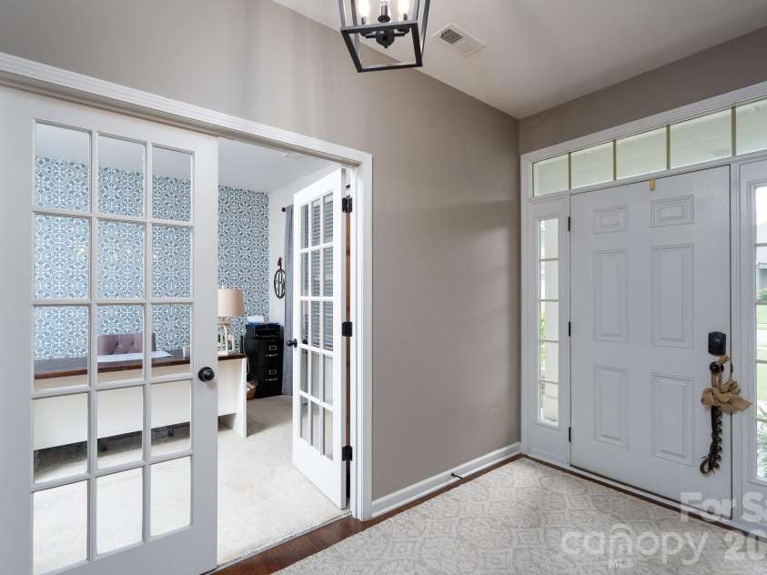 858 Double Oak Lane, Concord, NC 28025.  MLS# CAR4378492, YatesRealty ID 26385. 