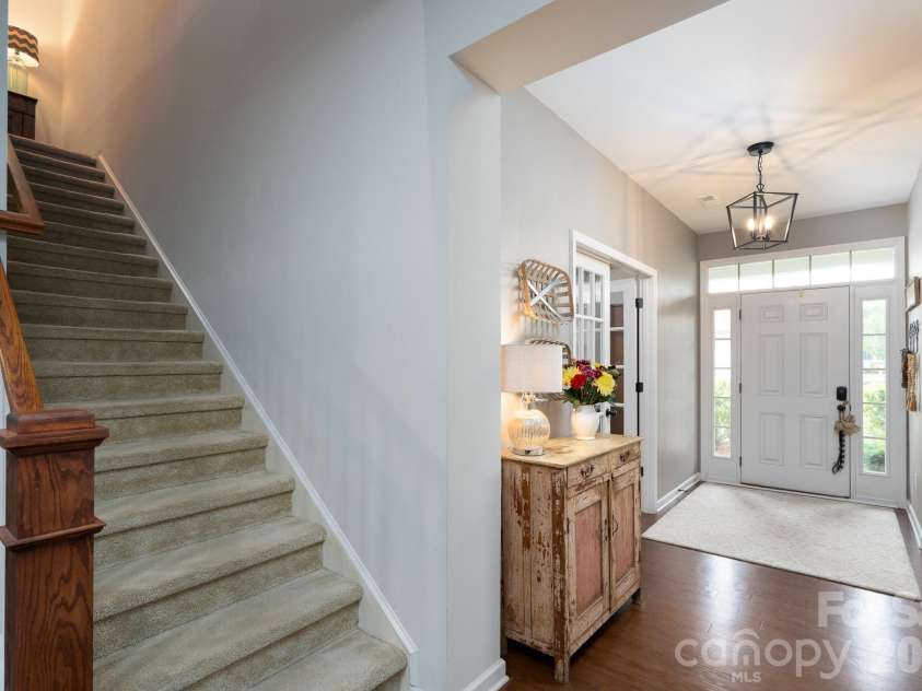 858 Double Oak Lane, Concord, NC 28025.  MLS# CAR4378492, YatesRealty ID 26385. 