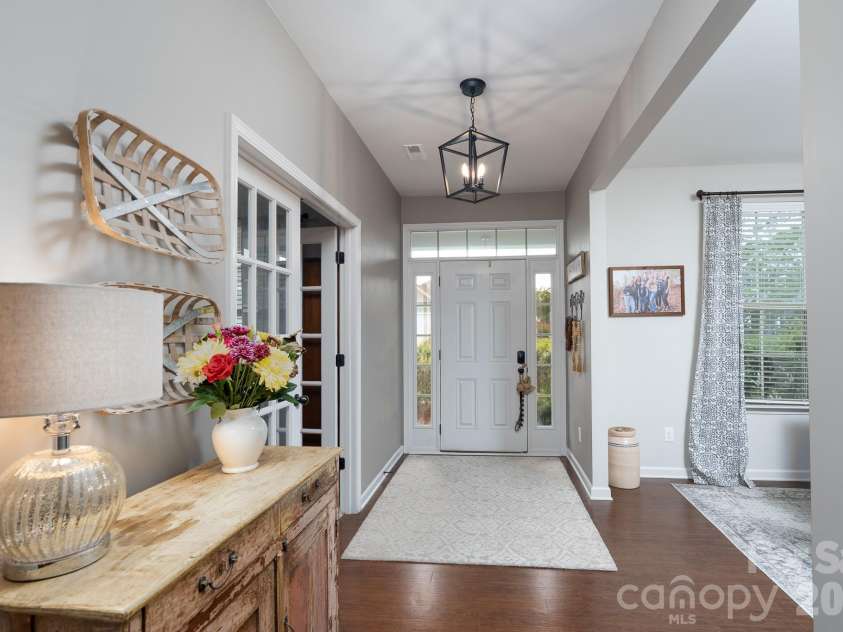 858 Double Oak Lane, Concord, NC 28025.  MLS# CAR4378492, YatesRealty ID 26385. Entry