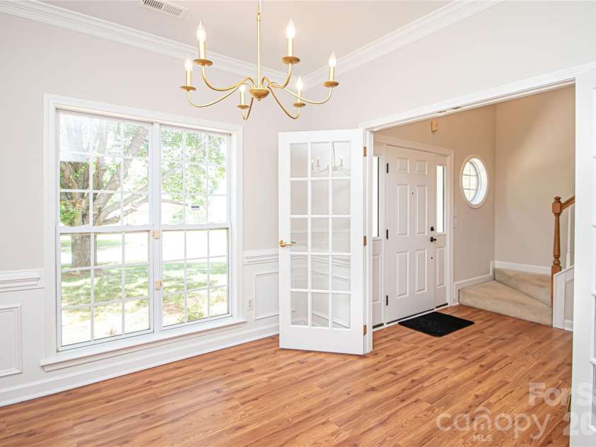 1621 Mountain Ashe Court, Matthews, NC 28105.  MLS# CAR4385582, YatesRealty ID 26387. 