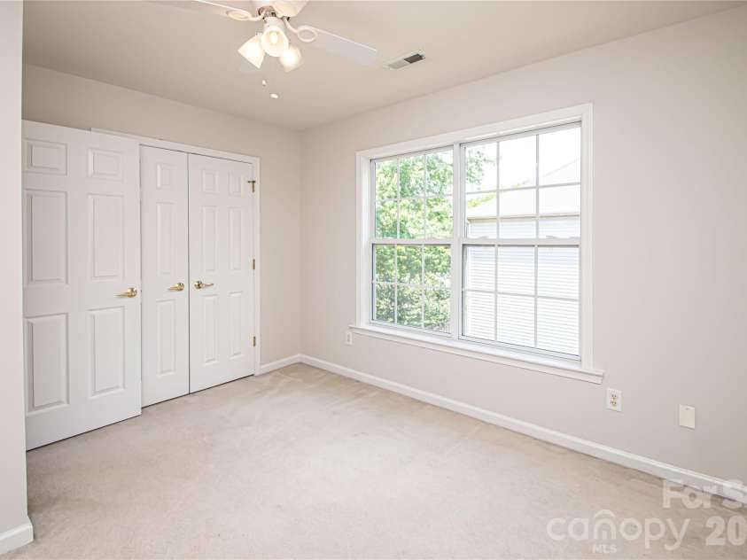 1621 Mountain Ashe Court, Matthews, NC 28105.  MLS# CAR4385582, YatesRealty ID 26387. 
