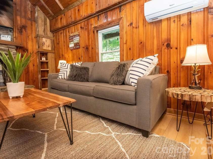284 Grady Winkler Road, Boone, NC 28607.  MLS# CAR4397278, YatesRealty ID 26388. 