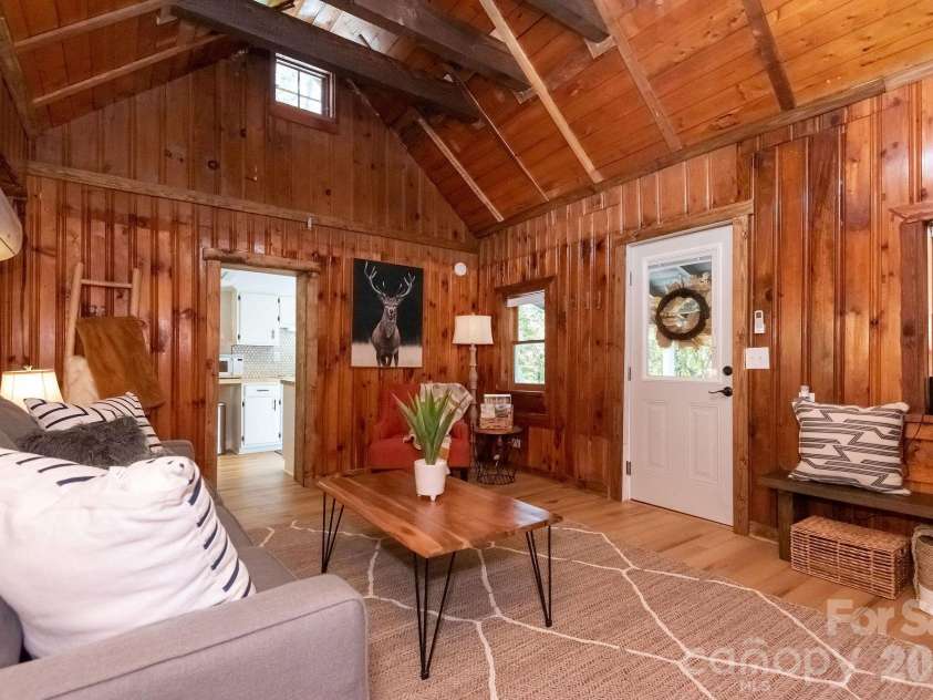 284 Grady Winkler Road, Boone, NC 28607.  MLS# CAR4397278, YatesRealty ID 26388. 