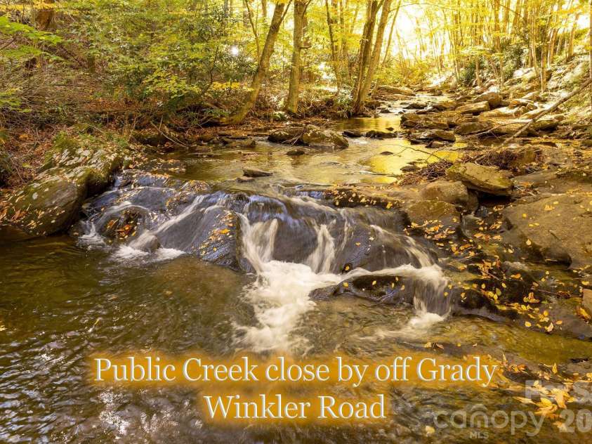 284 Grady Winkler Road, Boone, NC 28607.  MLS# CAR4397278, YatesRealty ID 26388. 
