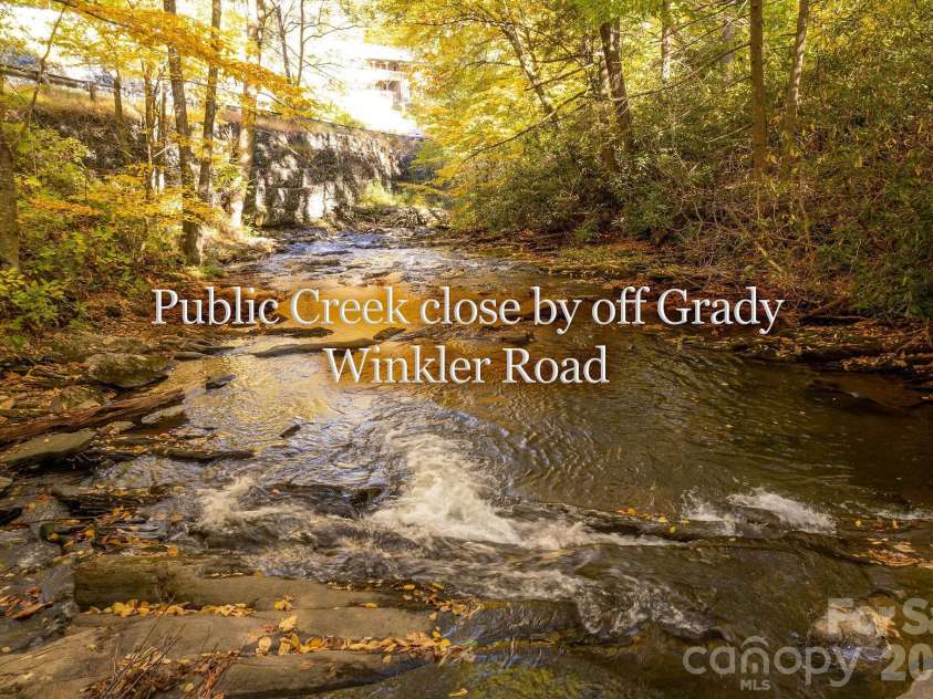 284 Grady Winkler Road, Boone, NC 28607.  MLS# CAR4397278, YatesRealty ID 26388. 