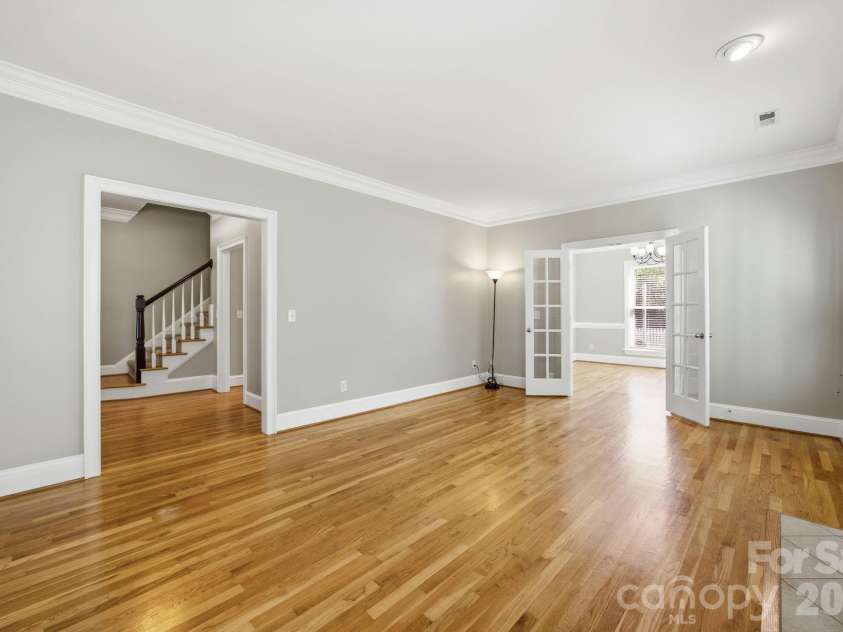 805 Celbridge Court, Charlotte, NC 28270.  MLS# CAR4386155, YatesRealty ID 26389. Living Room