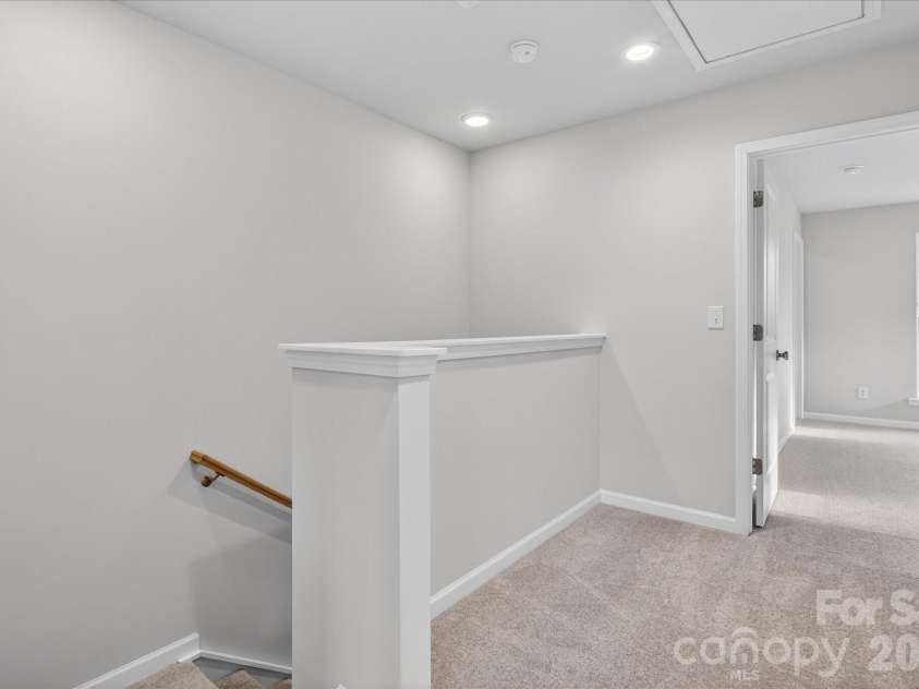 212 Ferebee Place, Charlotte, NC 28213.  MLS# CAR4335439, YatesRealty ID 2639. 3rd Floor Hallway