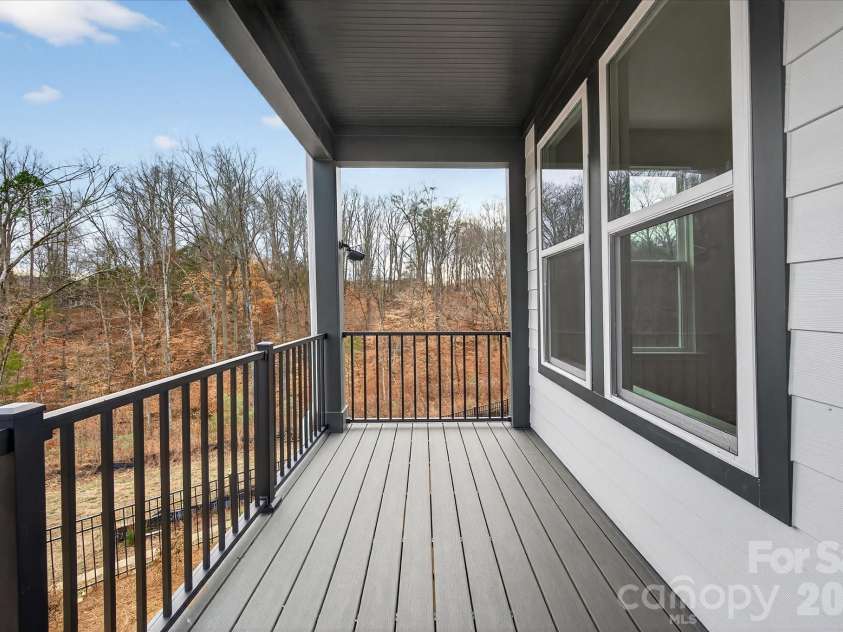 212 Ferebee Place, Charlotte, NC 28213.  MLS# CAR4335439, YatesRealty ID 2639. Covered Terrace