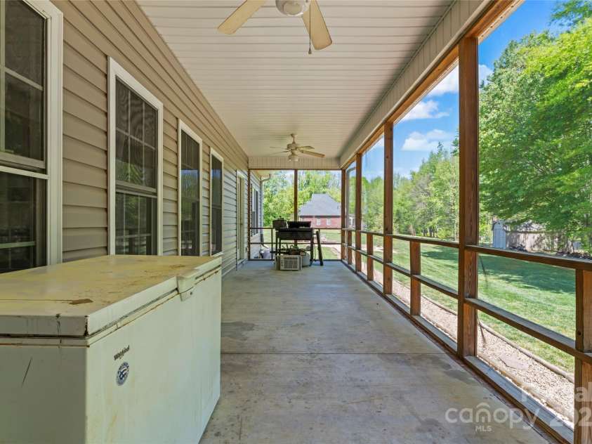 520 Steeple Chase Trail, Salisbury, NC 28144.  MLS# CAR4248433, YatesRealty ID 26390. 