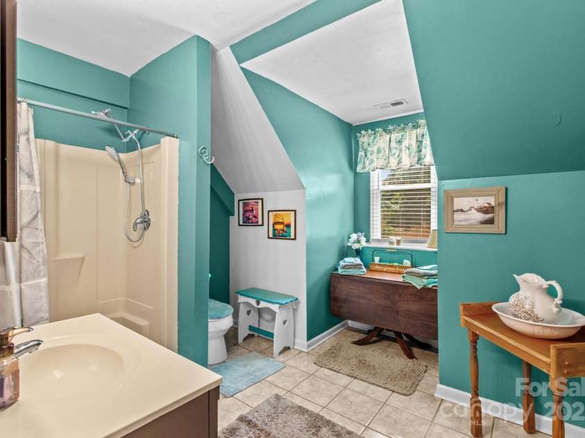 285 Quail Pointe Drive, Salisbury, NC 28147.  MLS# CAR4278729, YatesRealty ID 26391. 