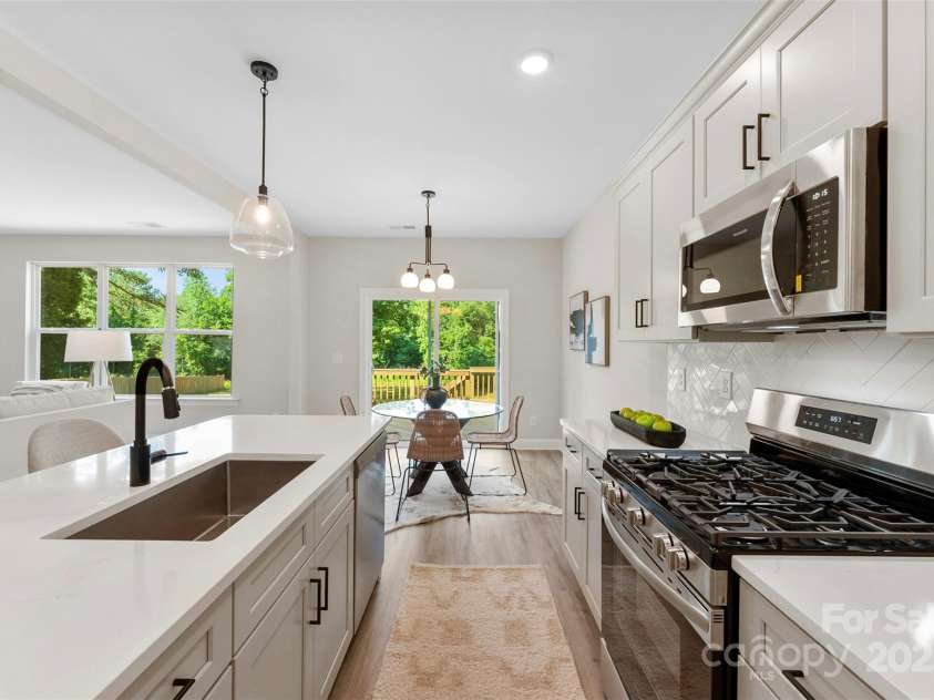 1227 Breezewood Drive, Charlotte, NC 28262.  MLS# CAR4274143, YatesRealty ID 26393. 