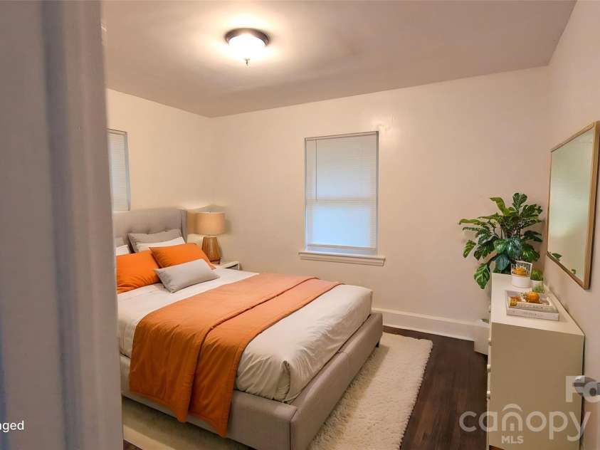 1662 Browns Avenue, Charlotte, NC 28208.  MLS# CAR4385030, YatesRealty ID 26393. Virtually Staged Bedroom