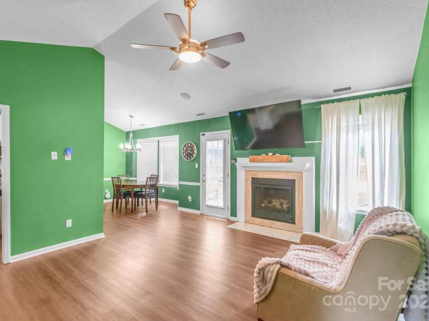 4614 Jacquelyne Drive, Indian Trail, NC 28079.  MLS# CAR4275500, YatesRealty ID 26394. 