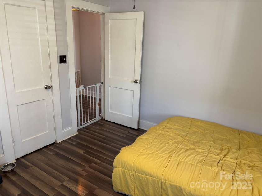 827 Horah Street, Salisbury, NC 28144.  MLS# CAR4226117, YatesRealty ID 26396. 