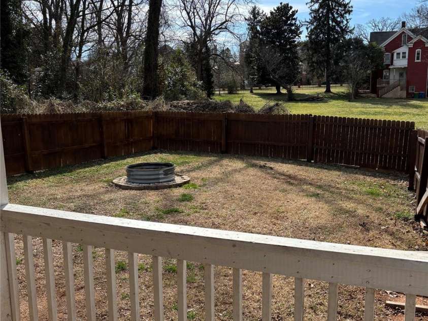 827 Horah Street, Salisbury, NC 28144.  MLS# CAR4226117, YatesRealty ID 26396. 