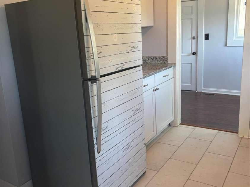 827 Horah Street, Salisbury, NC 28144.  MLS# CAR4324613, YatesRealty ID 26396. 