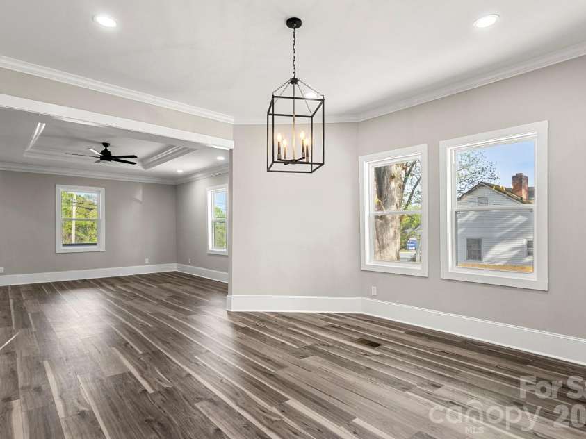 918 New Hope Road, Gastonia, NC 28054.  MLS# CAR4368085, YatesRealty ID 26396. 