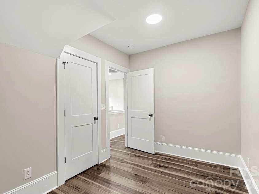 918 New Hope Road, Gastonia, NC 28054.  MLS# CAR4368085, YatesRealty ID 26396. 