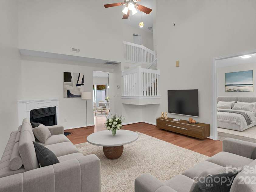 5237 Ficus Tree Lane, Charlotte, NC 28215.  MLS# CAR4288563, YatesRealty ID 26397. 