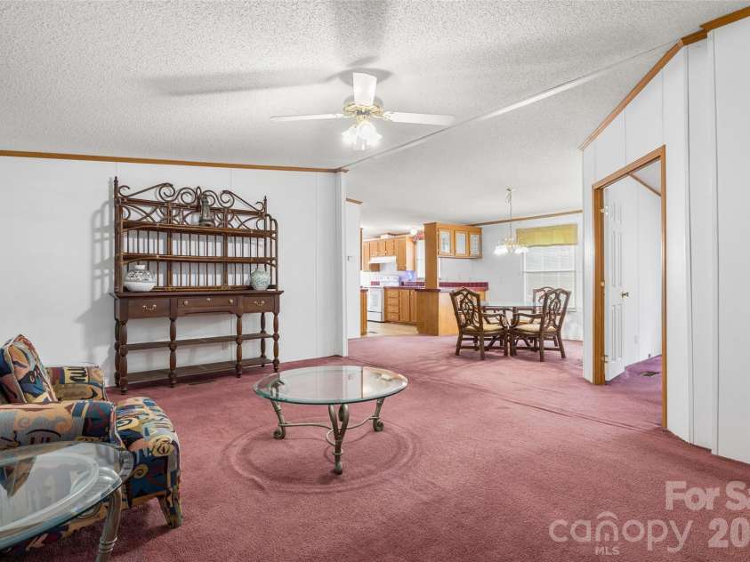 1906 Old Richburg Road, Chester, SC 29076.  MLS# CAR4387756, YatesRealty ID 26398. 