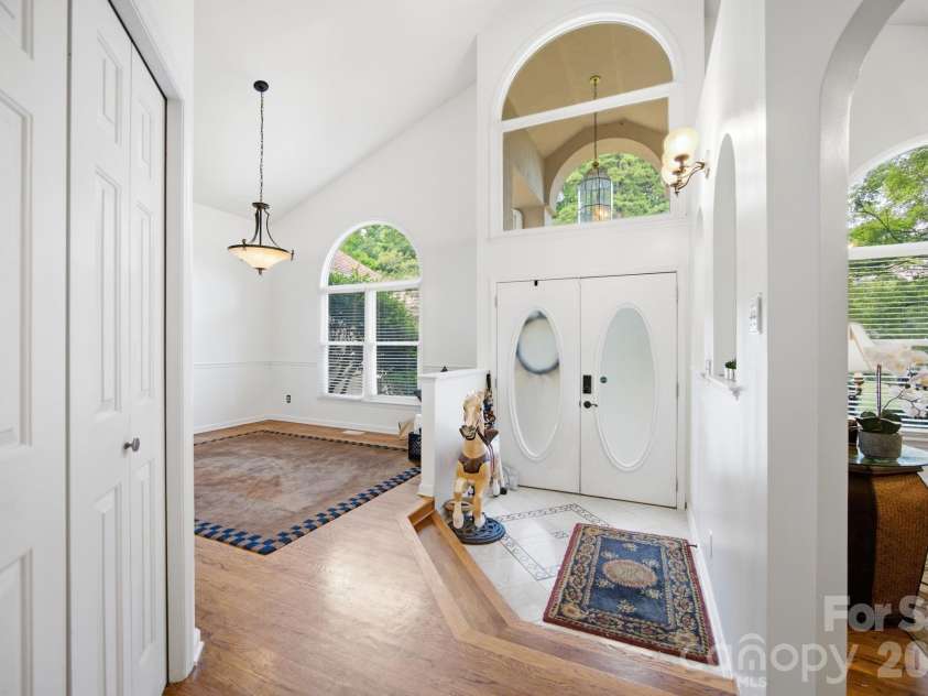 20127 Chapel Point Lane, Cornelius, NC 28031.  MLS# CAR4387652, YatesRealty ID 26399. 