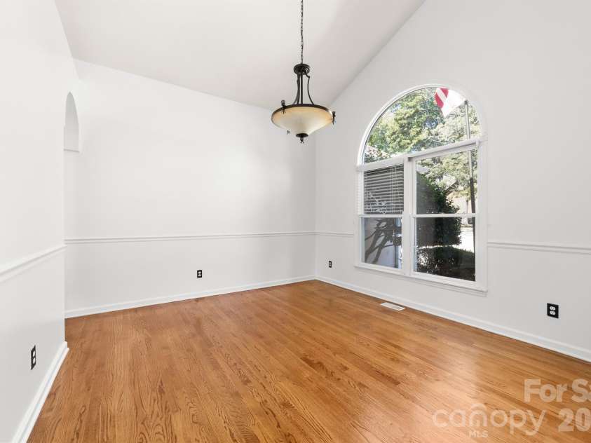 20127 Chapel Point Lane, Cornelius, NC 28031.  MLS# CAR4423446, YatesRealty ID 26399. Dining Room