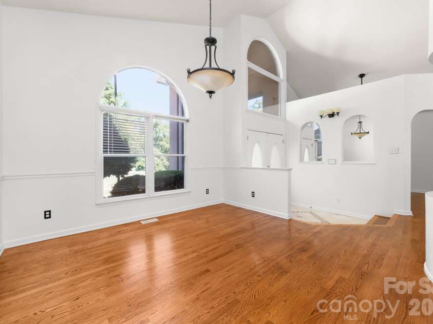 20127 Chapel Point Lane, Cornelius, NC 28031.  MLS# CAR4423446, YatesRealty ID 26399. Dining Room