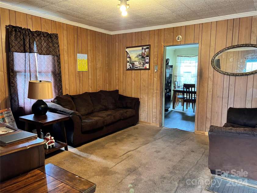 210 Lincoln Street, Albemarle, NC 28001.  MLS# CAR4199481, YatesRealty ID 264. 