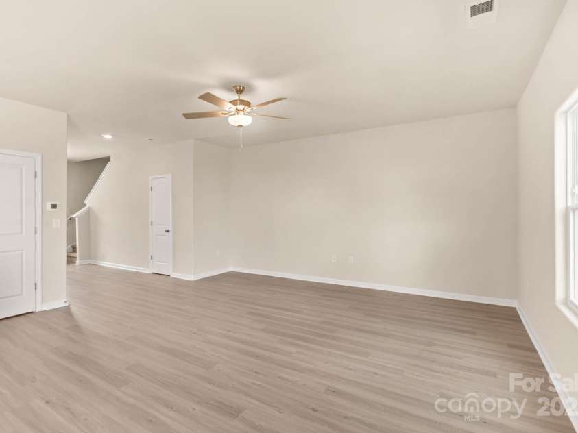 125 Lightning Drive, Shelby, NC 28152.  MLS# CAR4234133, YatesRealty ID 2640. 