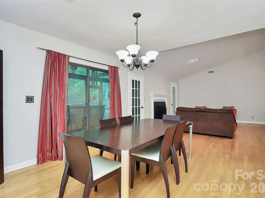 16 Woodvine Lane, Clover, SC 29710.  MLS# CAR4303329, YatesRealty ID 2640. 