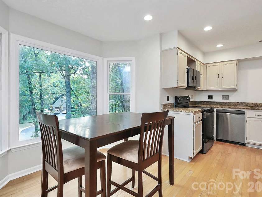 16 Woodvine Lane, Clover, SC 29710.  MLS# CAR4303329, YatesRealty ID 2640. 