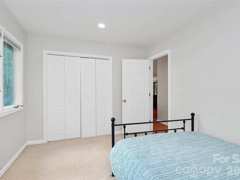 16 Woodvine Lane, Clover, SC 29710.  MLS# CAR4303329, YatesRealty ID 2640. 