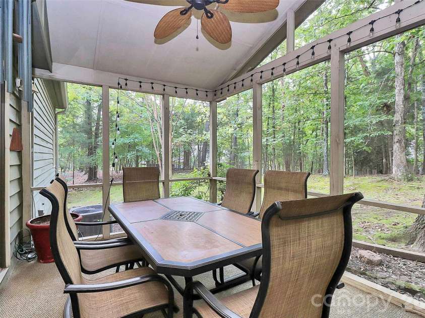 16 Woodvine Lane, Clover, SC 29710.  MLS# CAR4303329, YatesRealty ID 2640. 