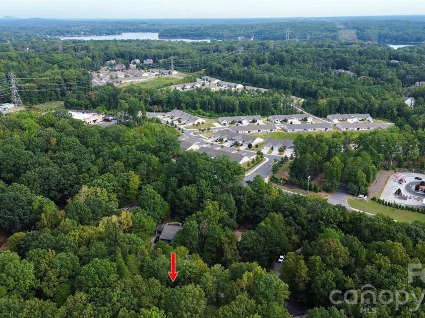 16 Woodvine Lane, Clover, SC 29710.  MLS# CAR4303329, YatesRealty ID 2640. 